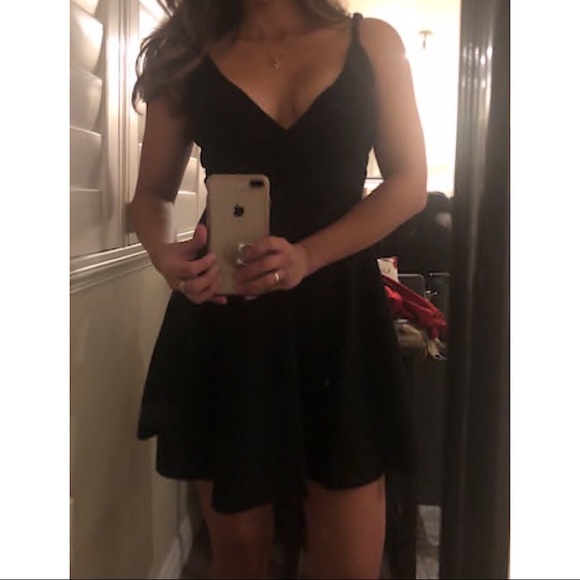 Black Dress Deep V Wrapped Bodice XS-3X - Picture 4 of 8